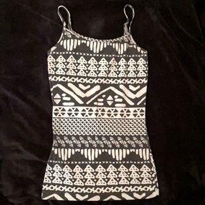 Nollie Black and White Print Tank Top Size XS